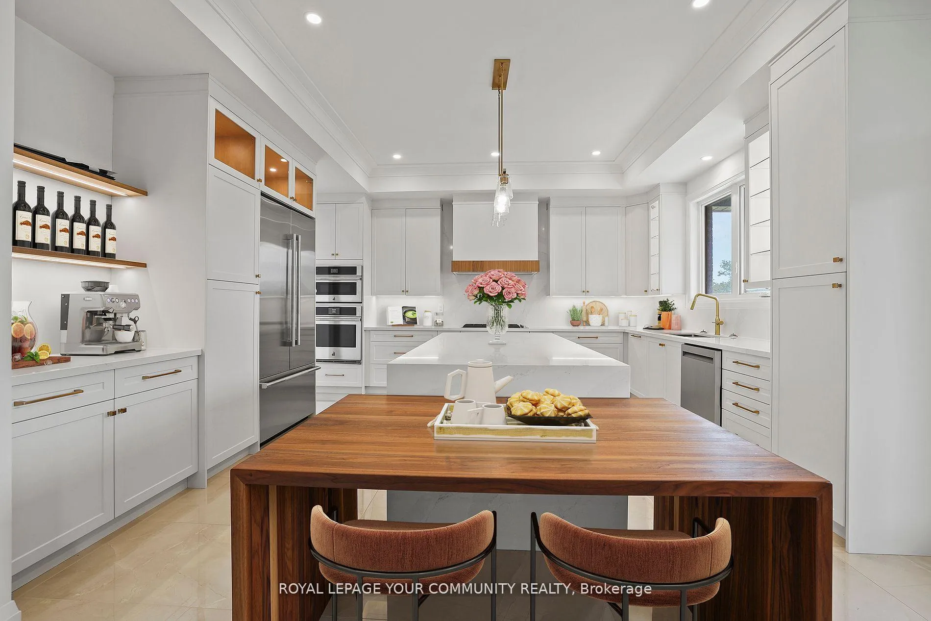 Photo 15 of 74 Bond Crescent, Richmond Hill, Oak Ridges — HOMEH