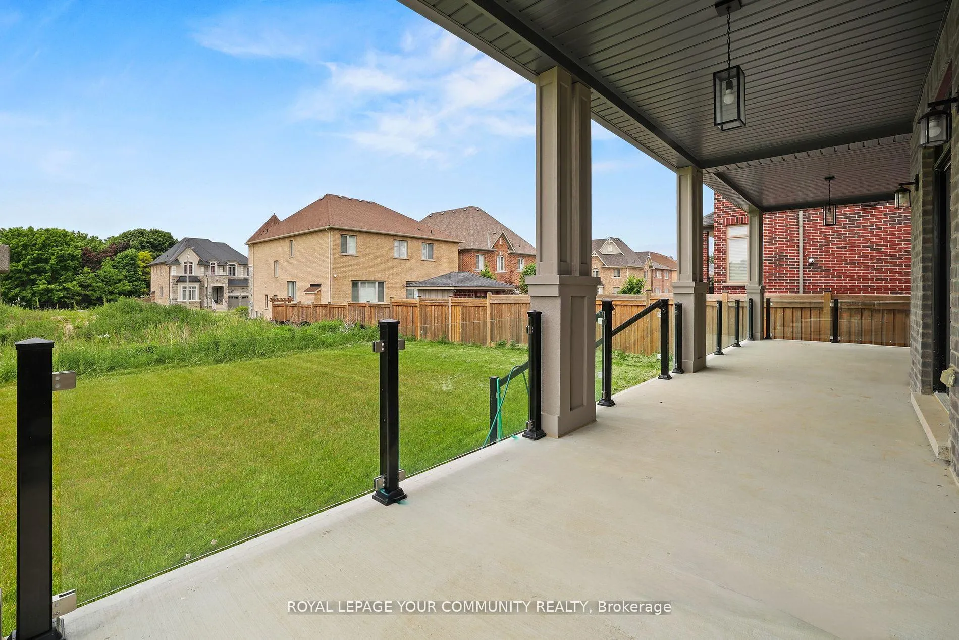 Photo 39 of 74 Bond Crescent, Richmond Hill, Oak Ridges — HOMEH