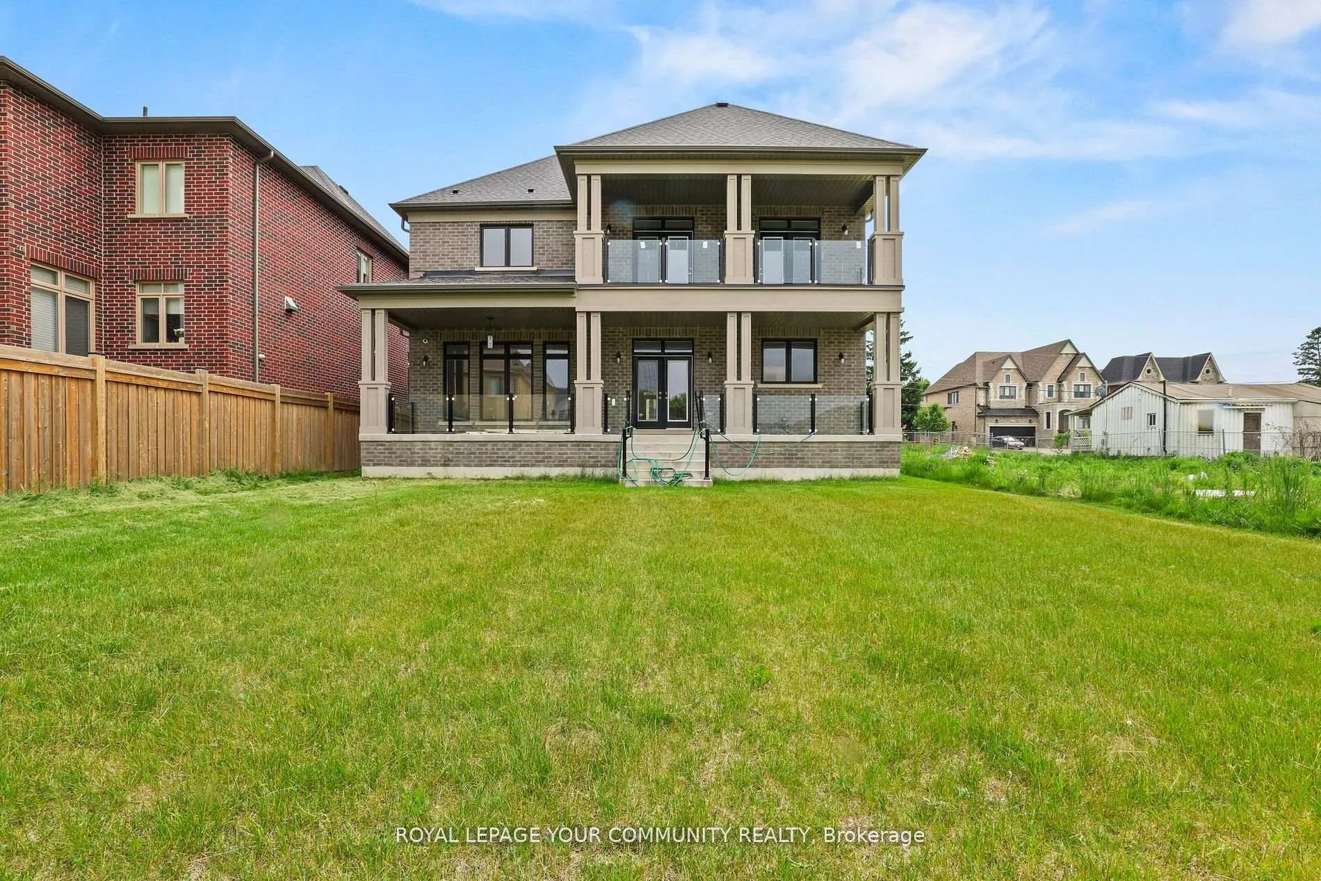 Photo 40 of 74 Bond Crescent, Richmond Hill, Oak Ridges — HOMEH
