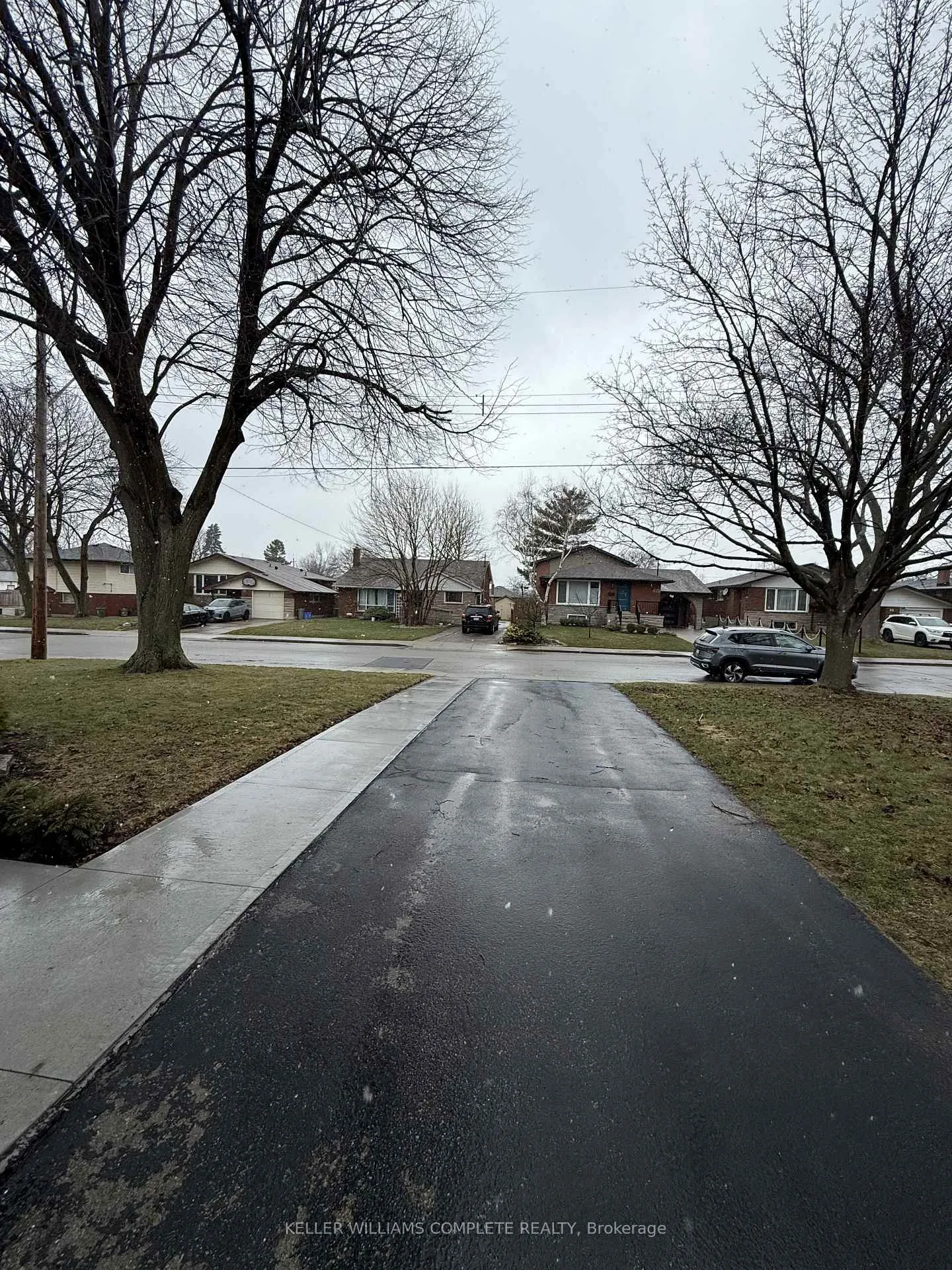 Photo 5 of 10 Fisher Crescent, Hamilton, Westcliffe — HOMEH