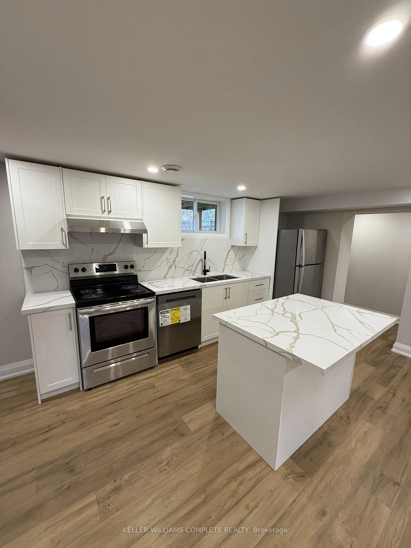 Photo 11 of 10 Fisher Crescent, Hamilton, Westcliffe — HOMEH
