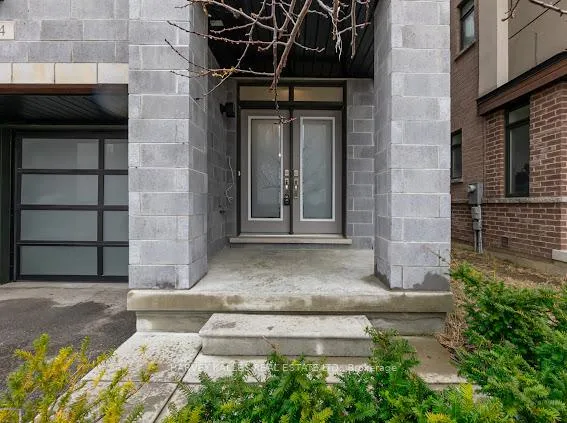 Photo 1 of 74 Salterton Circle, Vaughan, Maple — HOMEH