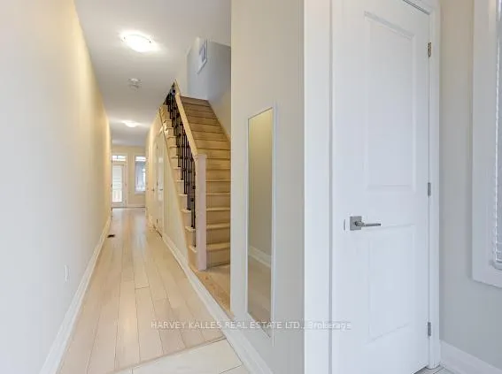 Photo 2 of 74 Salterton Circle, Vaughan, Maple — HOMEH