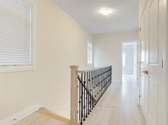 Photo 20 of 74 Salterton Circle, Vaughan, Maple — HOMEH