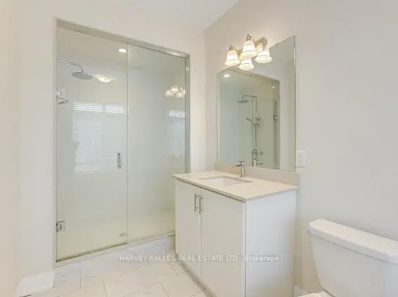 Photo 23 of 74 Salterton Circle, Vaughan, Maple — HOMEH