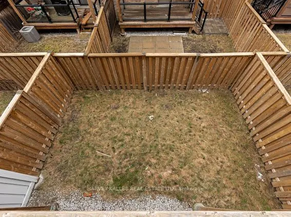 Photo 35 of 74 Salterton Circle, Vaughan, Maple — HOMEH