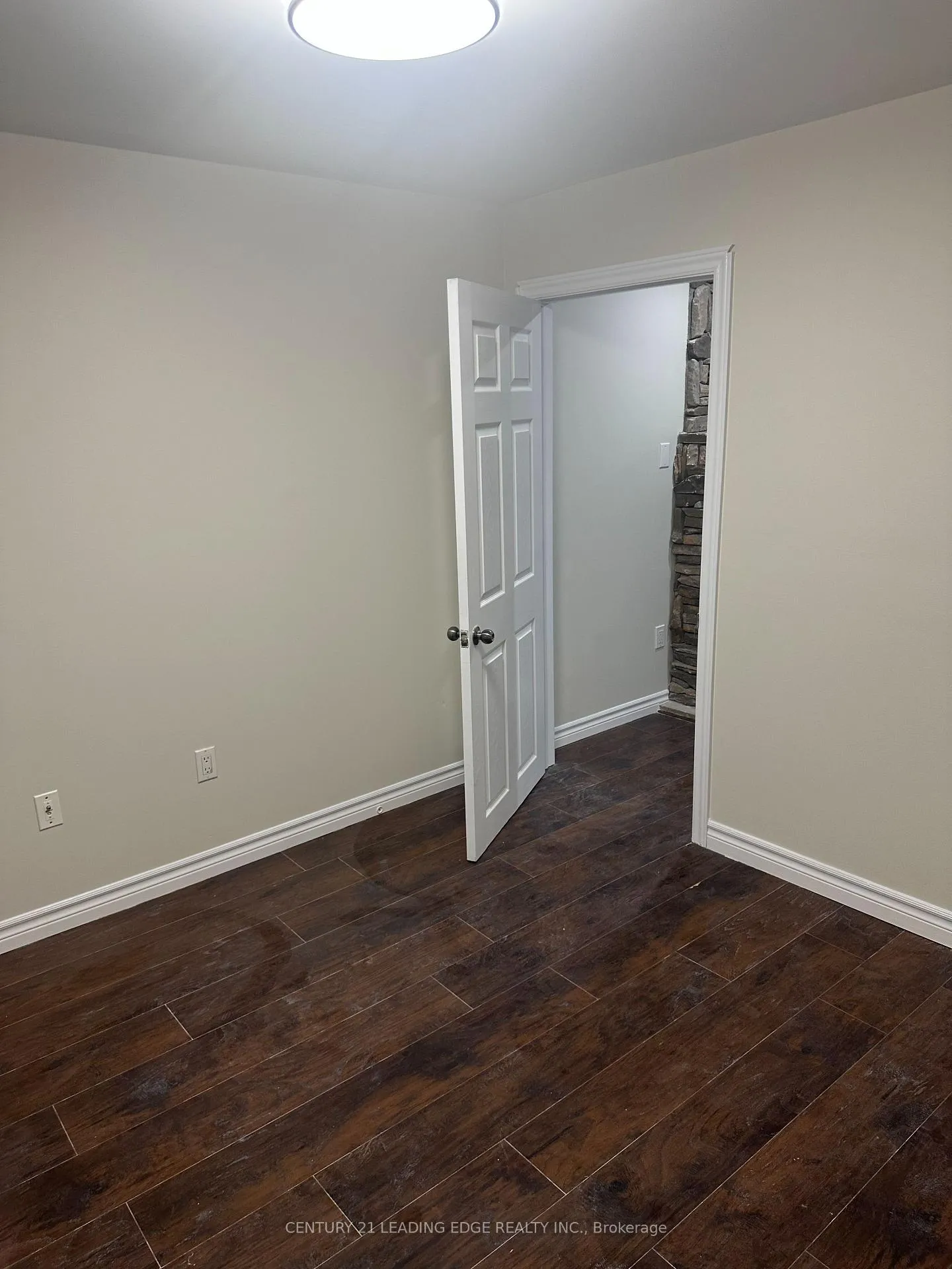 Photo 13 of 38 Watson Drive, Barrie, East Bayfield — HOMEH