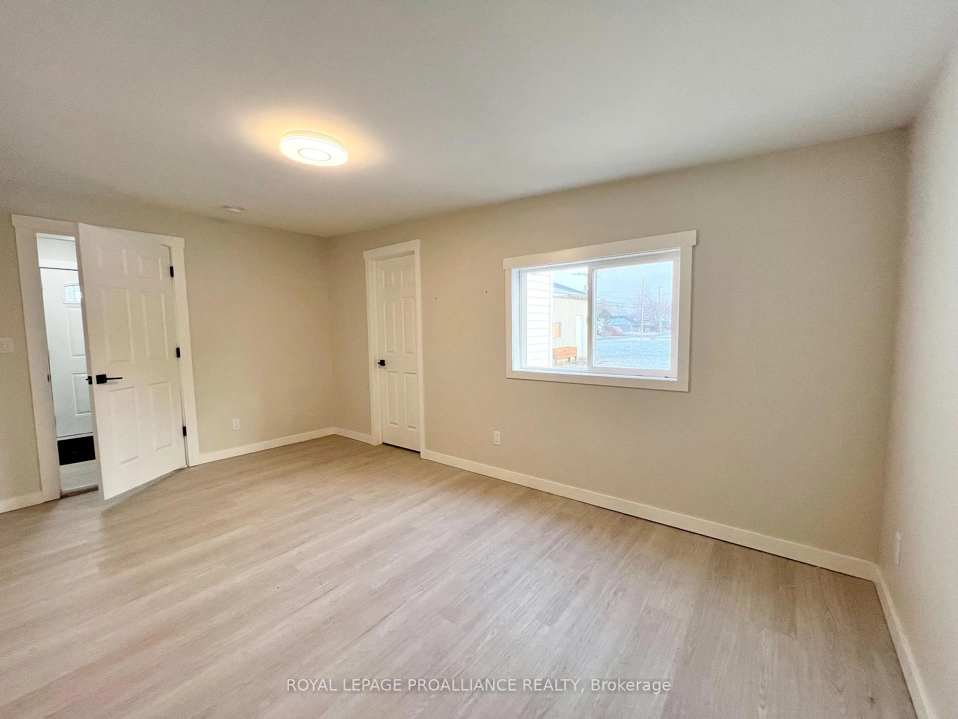 Photo 15 of 51 Reddick Street, Prince Edward County, Ameliasburgh — HOMEH