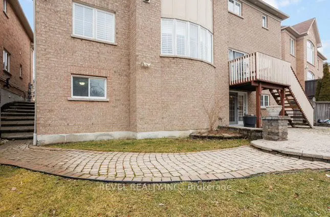 Photo 18 of 53 Muscat Crescent, Ajax, Northeast Ajax — HOMEH