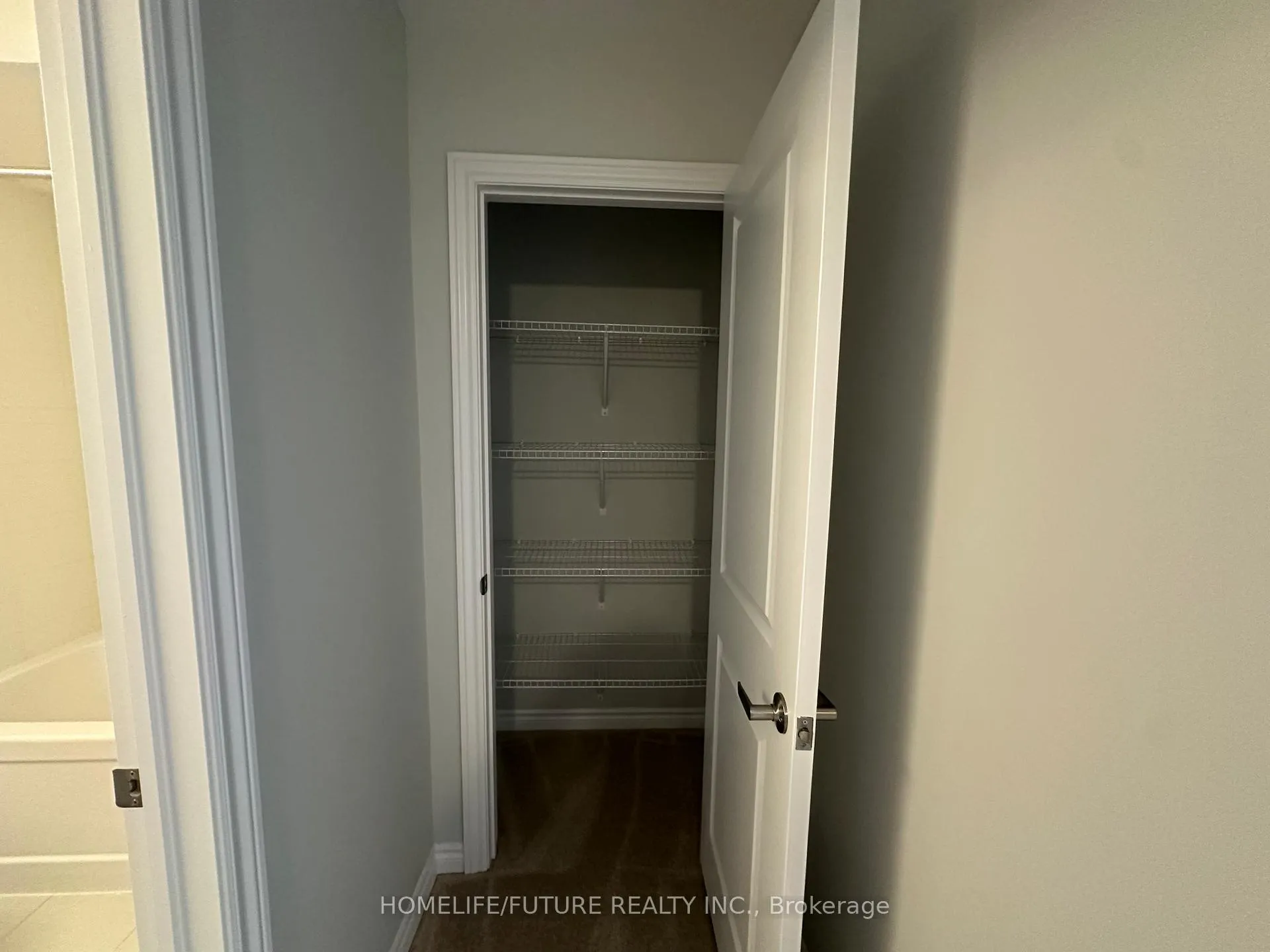 Photo 6 of 1136 Greentree Path, Oshawa, Kedron — HOMEH