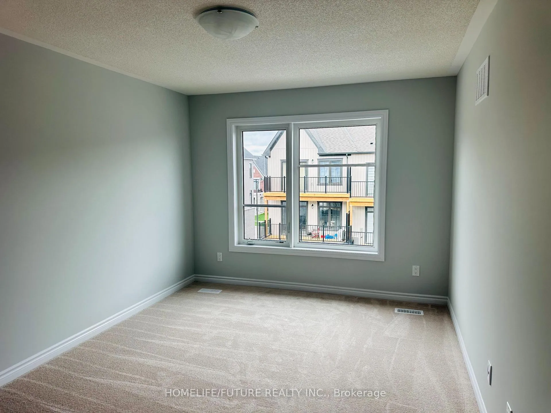 Photo 8 of 1136 Greentree Path, Oshawa, Kedron — HOMEH
