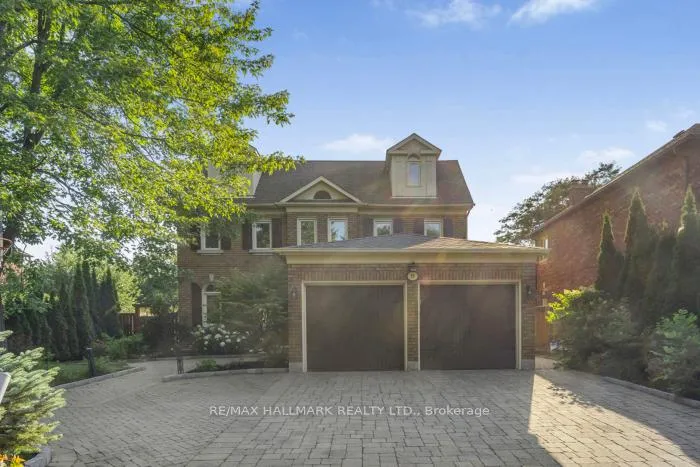 Photo 2 of 59 Oatlands Crescent, Richmond Hill, Mill Pond — HOMEH