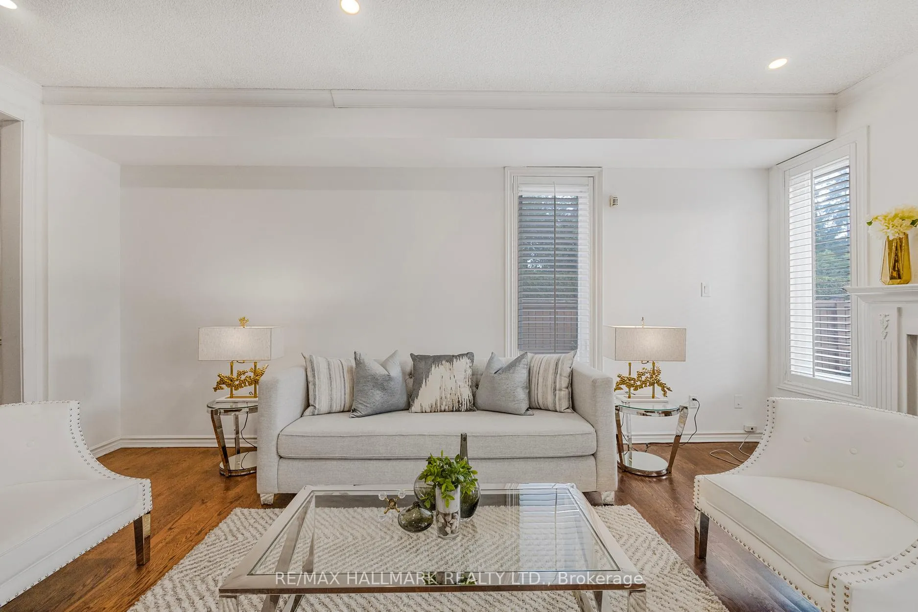Photo 15 of 59 Oatlands Crescent, Richmond Hill, Mill Pond — HOMEH