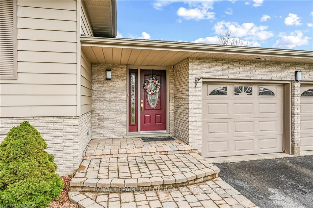 Photo 2 of 244 McGill Road, Brant, Brantford Twp — HOMEH