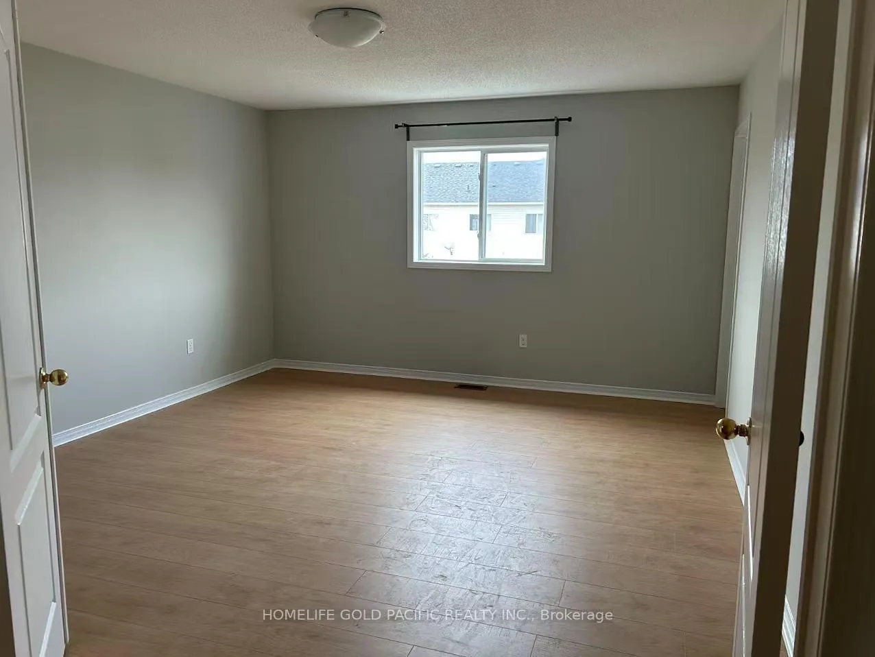 Photo 9 of 34 Robideau Place, Whitby, Pringle Creek — HOMEH
