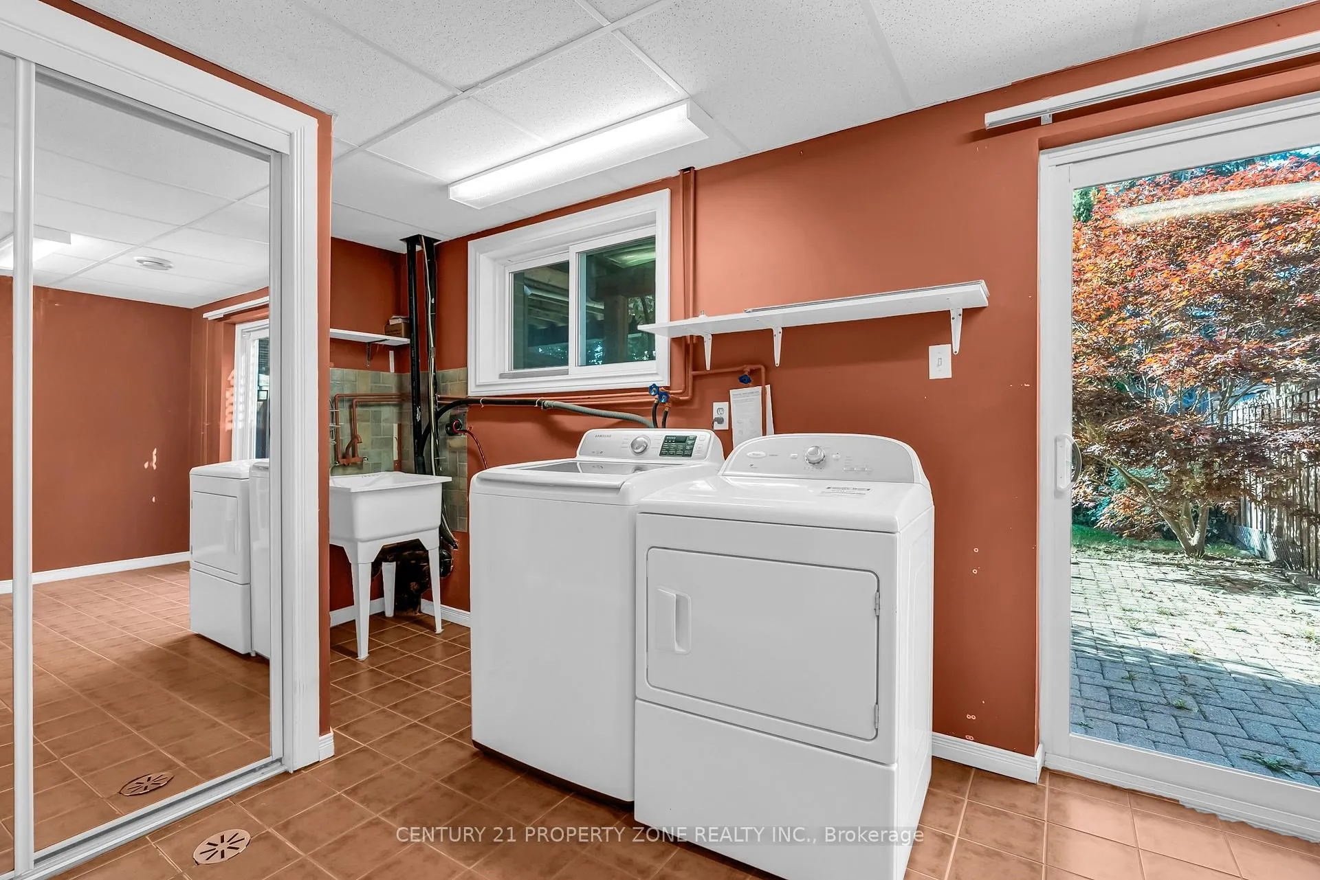 Photo 32 of 63 Kelso Crescent, Vaughan, Maple — HOMEH
