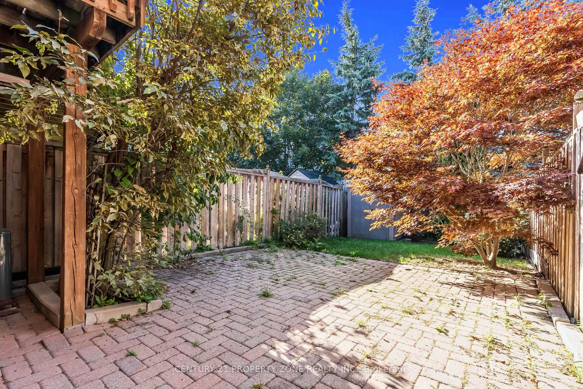 Photo 33 of 63 Kelso Crescent, Vaughan, Maple — HOMEH