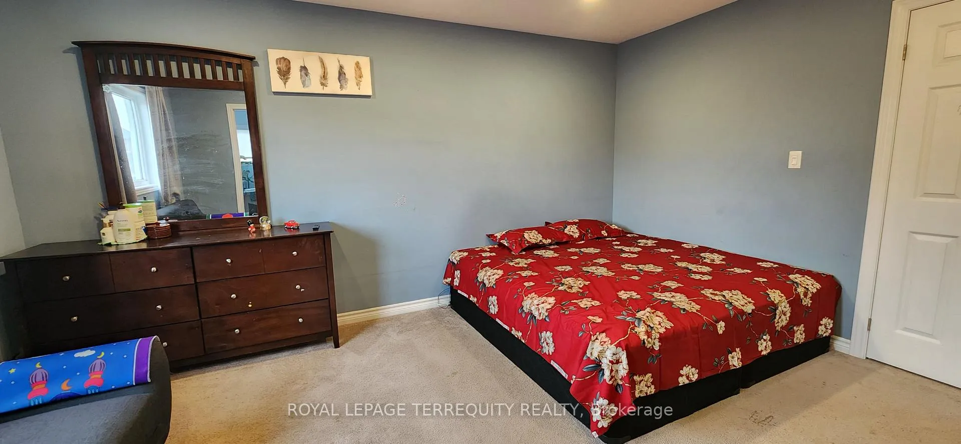Photo 10 of 26 Moses Crescent, Clarington, Bowmanville — HOMEH