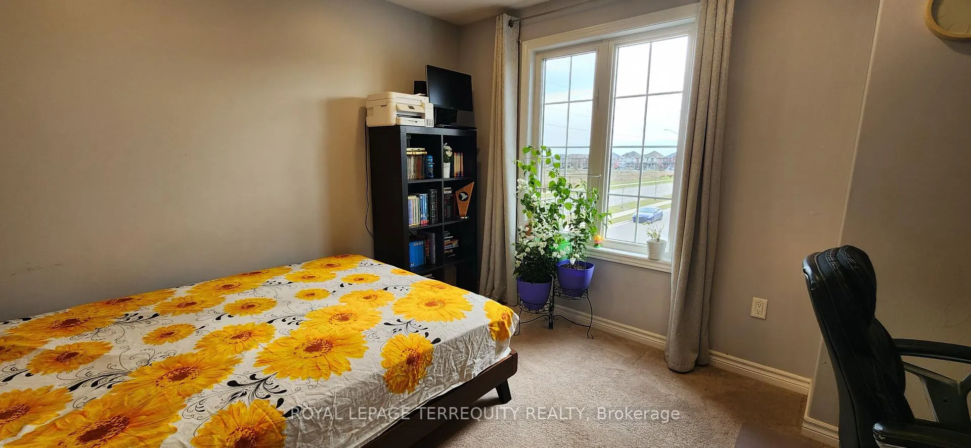Photo 11 of 26 Moses Crescent, Clarington, Bowmanville — HOMEH