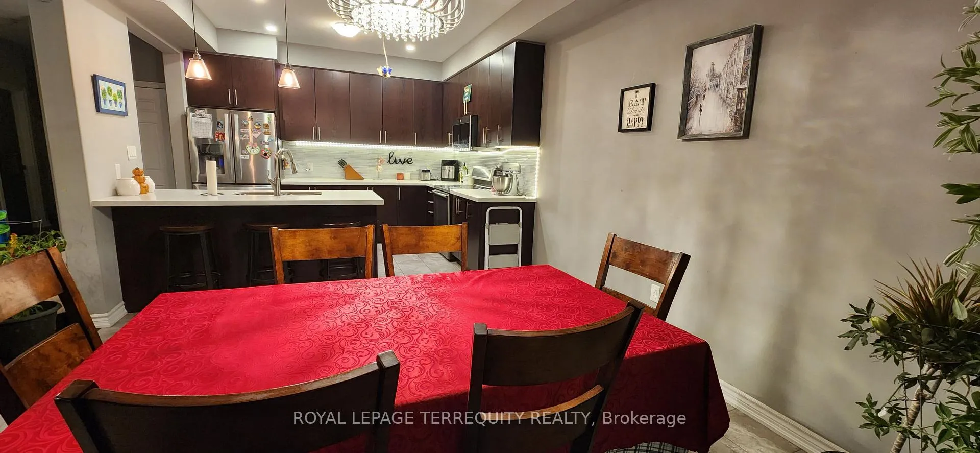 Photo 30 of 26 Moses Crescent, Clarington, Bowmanville — HOMEH