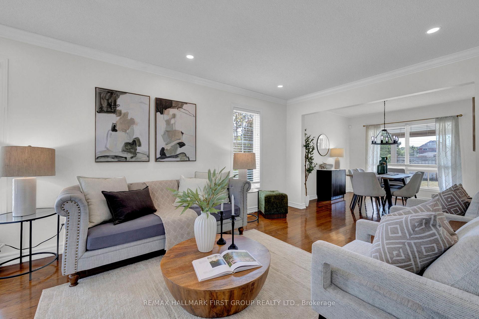 Photo 5 of 160 High Street, Clarington, Bowmanville — HOMEH