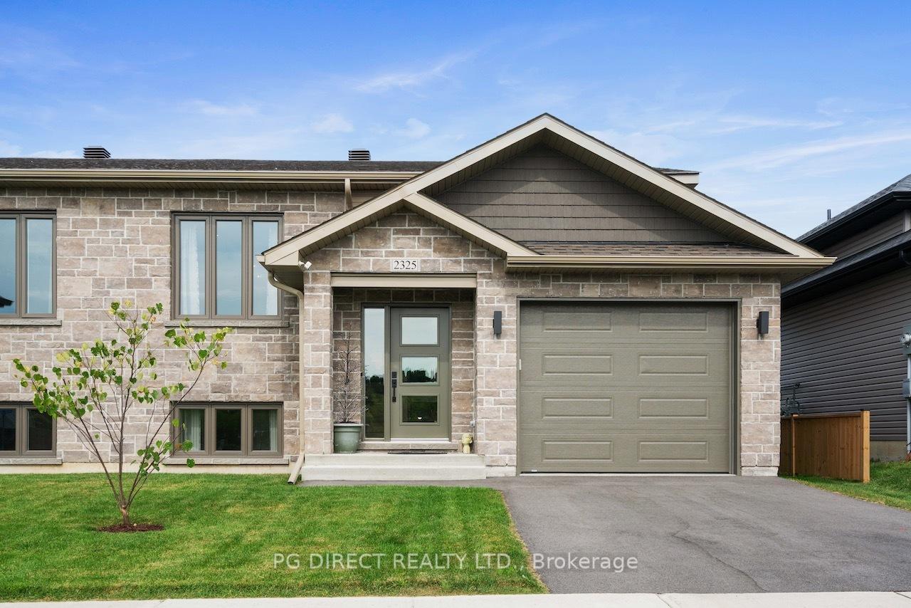 Photo 1 of 2325 Crewson Court, Cornwall — HOMEH