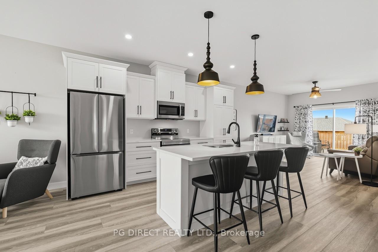 Photo 7 of 2325 Crewson Court, Cornwall — HOMEH