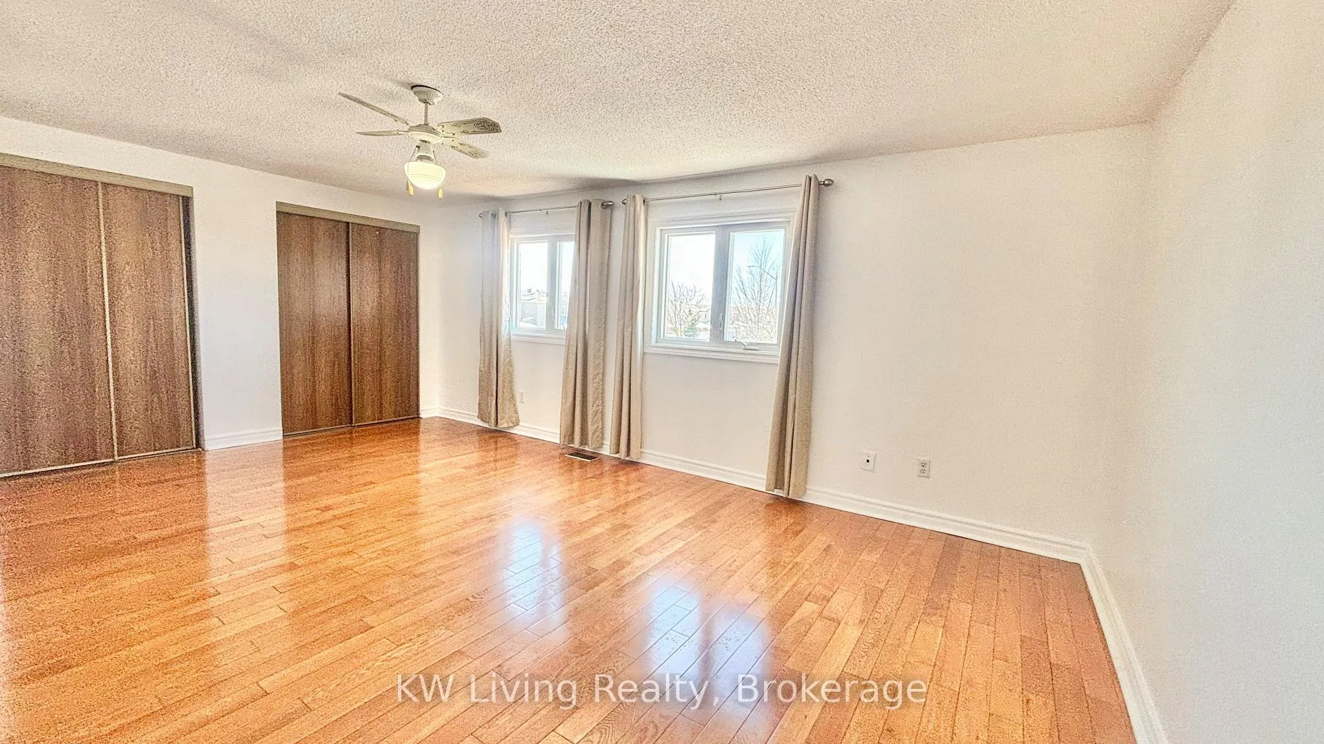 Photo 6 of 59 Ingram Road, Markham, Milliken Mills East — HOMEH