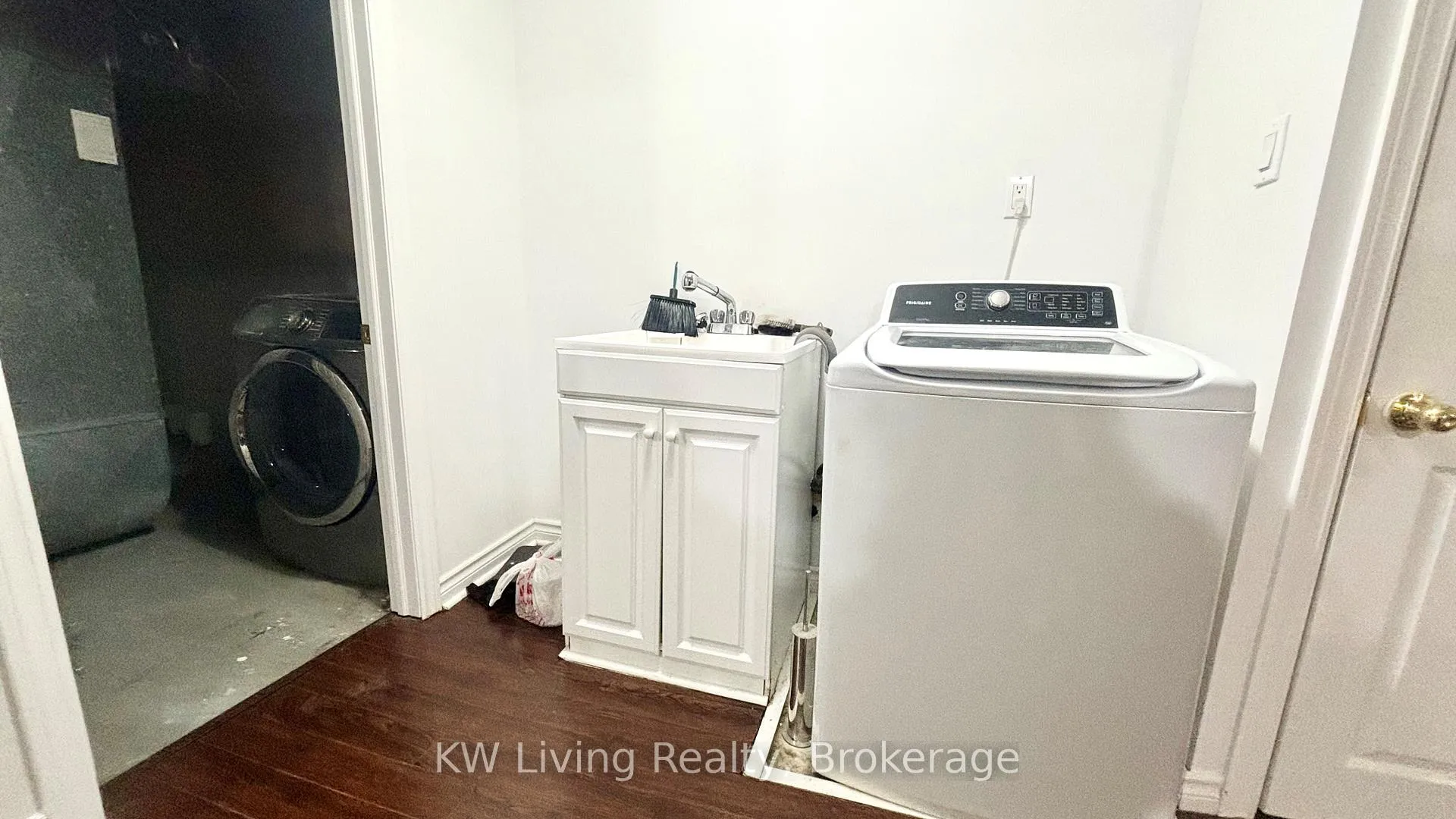 Photo 12 of 59 Ingram Road, Markham, Milliken Mills East — HOMEH