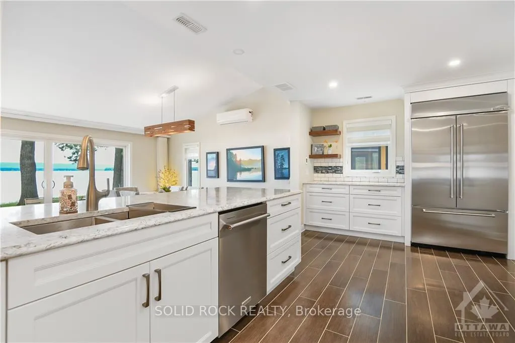 Photo 18 of 134 Bayview Drive, Ottawa, Constance Bay — HOMEH
