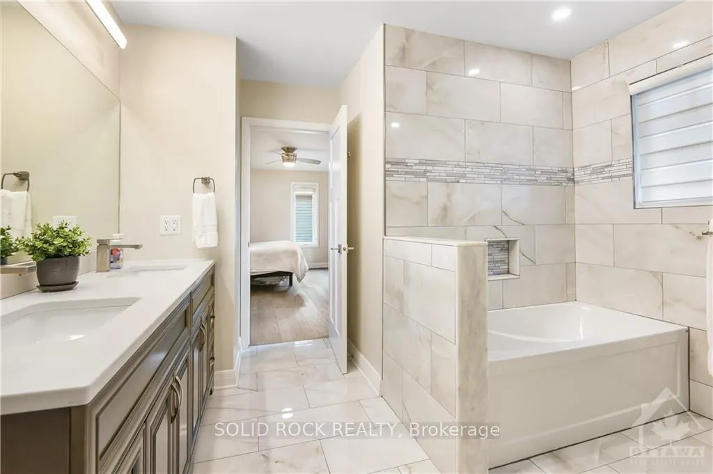 Photo 19 of 134 Bayview Drive, Ottawa, Constance Bay — HOMEH