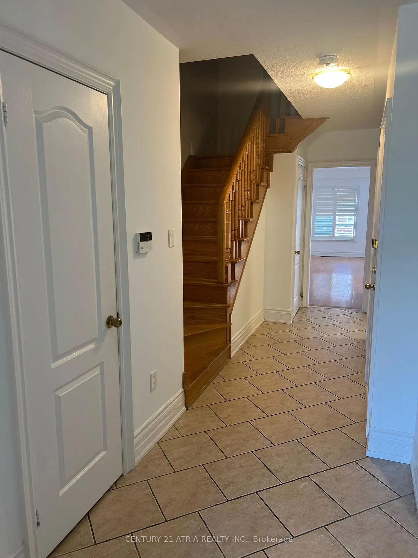 Photo 2 of 54 Christephen Crescent, Richmond Hill, Rouge Woods — HOMEH