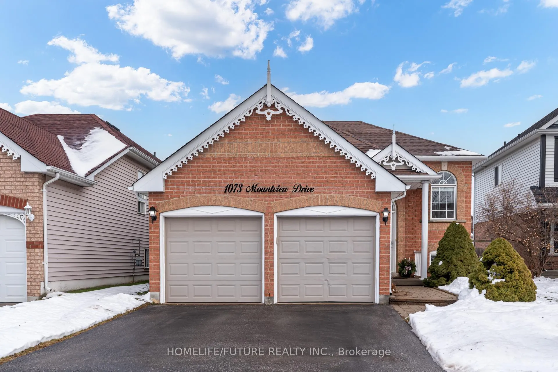 Photo 1 of 1073 Mountview Drive, Oshawa, Pinecrest — HOMEH
