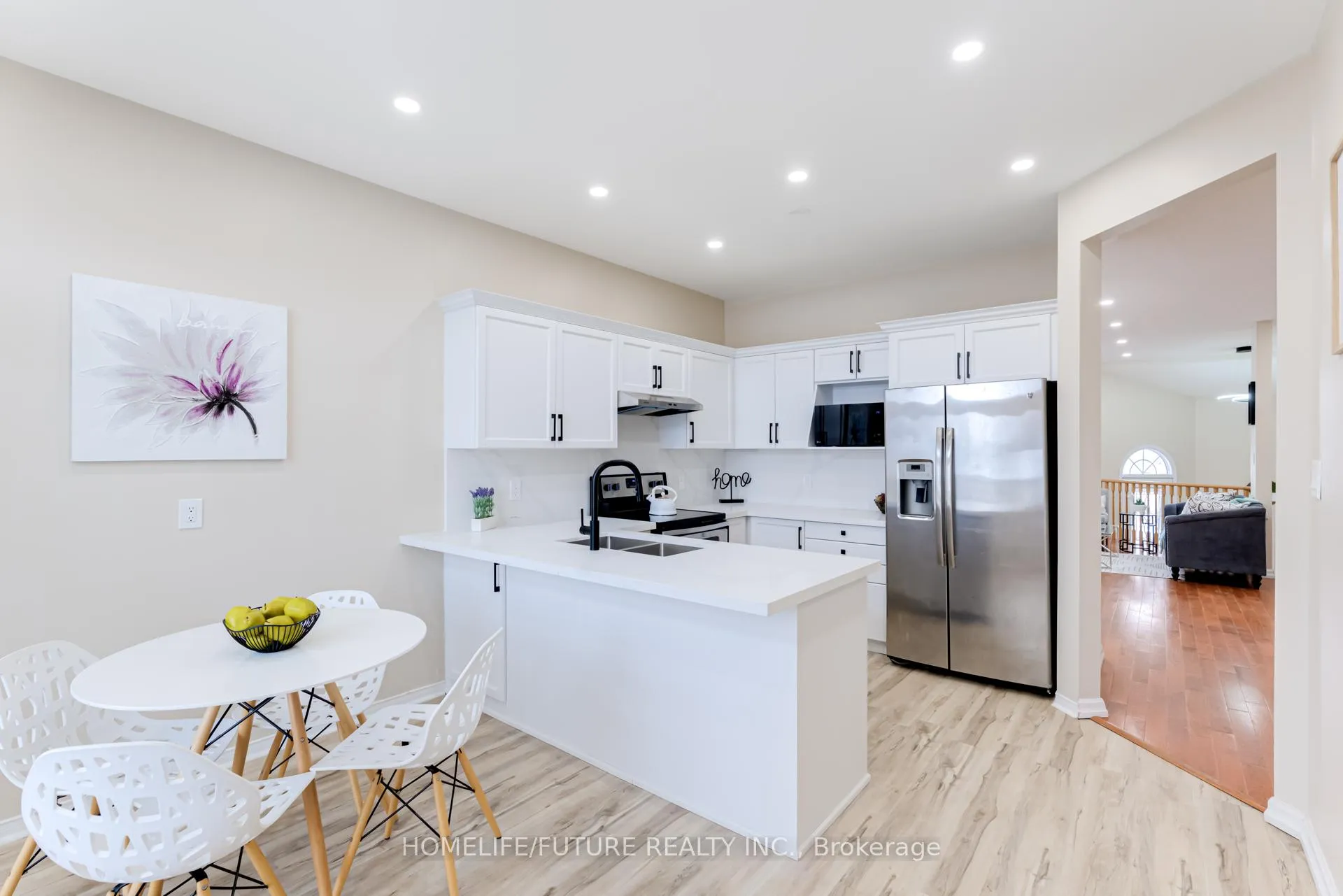 Photo 16 of 1073 Mountview Drive, Oshawa, Pinecrest — HOMEH