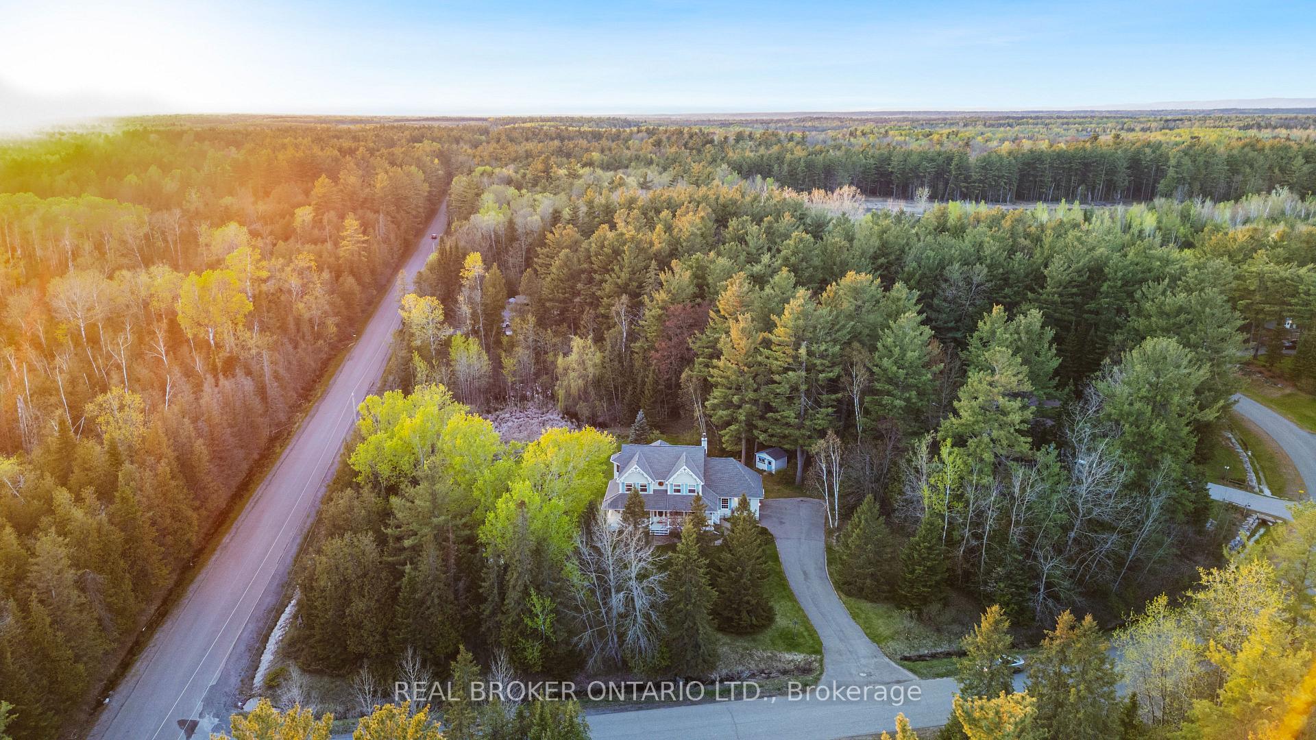 Photo 6 of 101 Pine Brook Lane, Ottawa, Huntley Ward (South West) — HOMEH