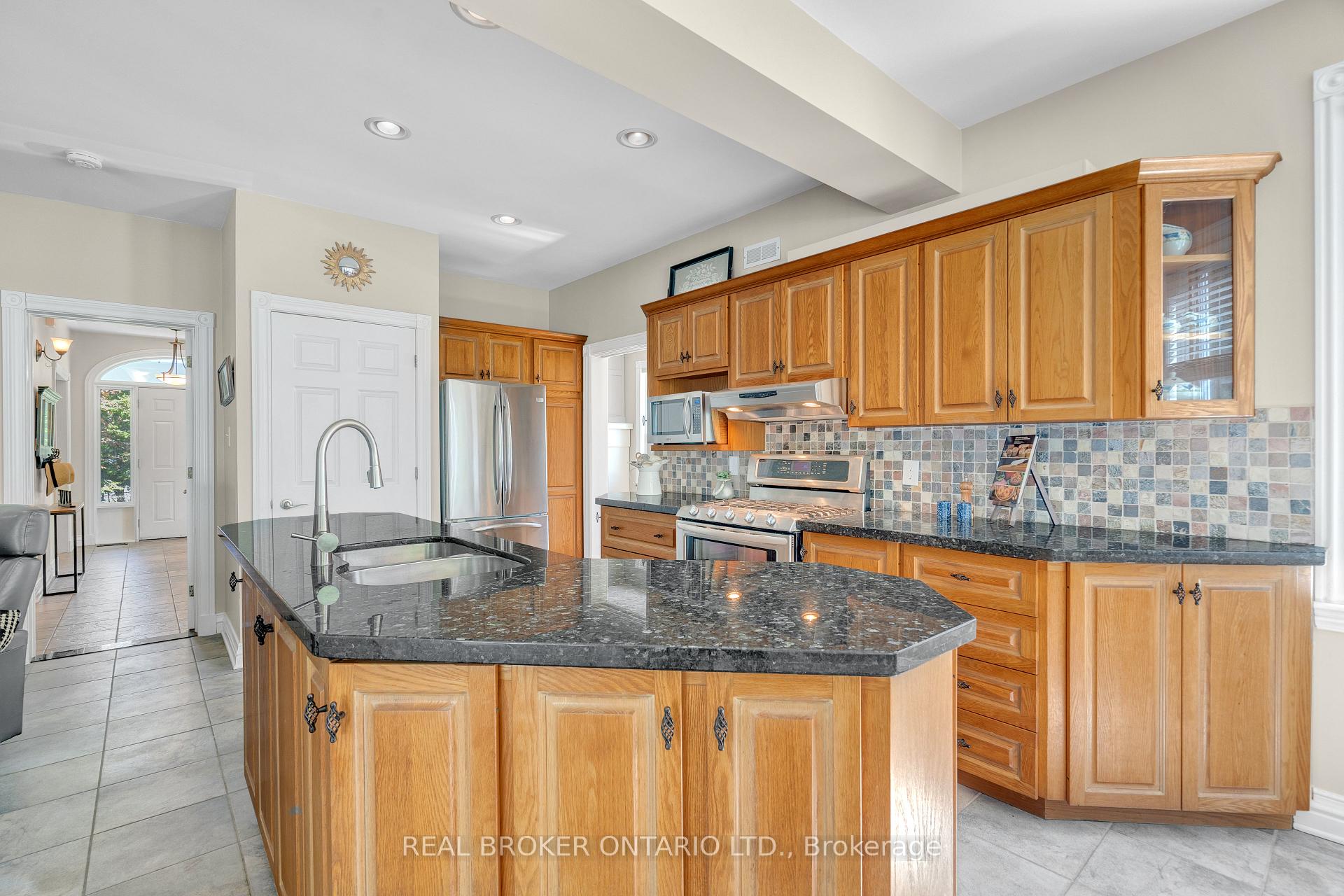 Photo 19 of 101 Pine Brook Lane, Ottawa, Huntley Ward (South West) — HOMEH