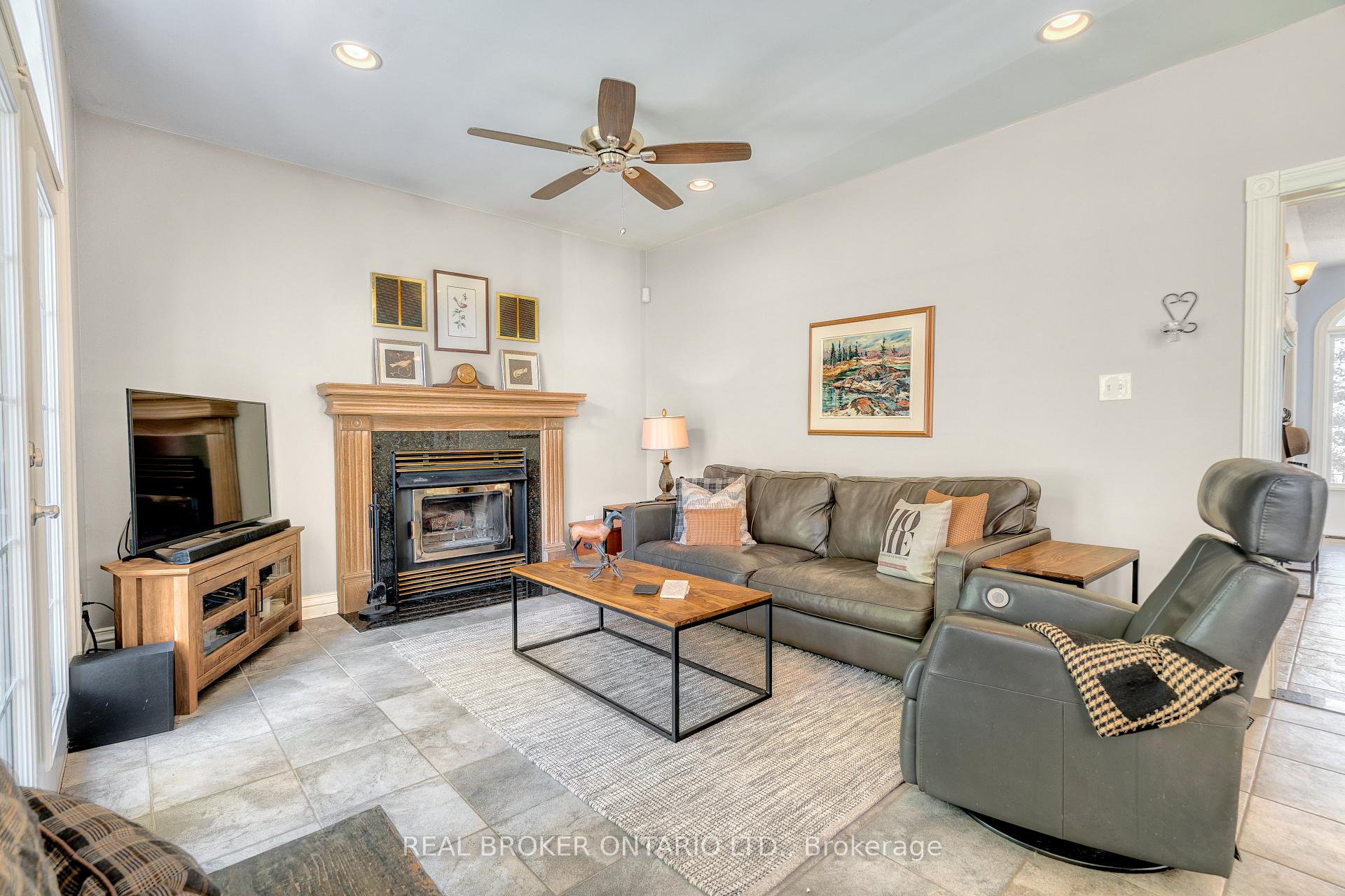 Photo 23 of 101 Pine Brook Lane, Ottawa, Huntley Ward (South West) — HOMEH
