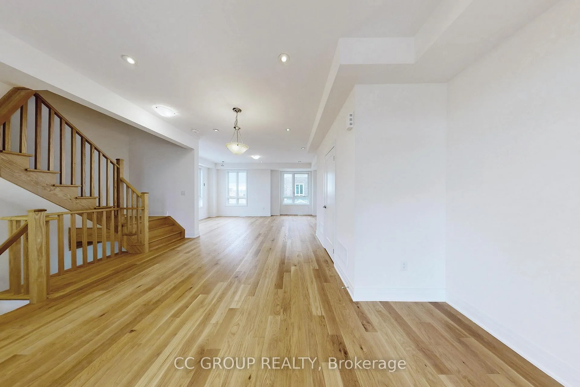 Photo 9 of 1 Imperial College Lane, Markham, Wismer — HOMEH