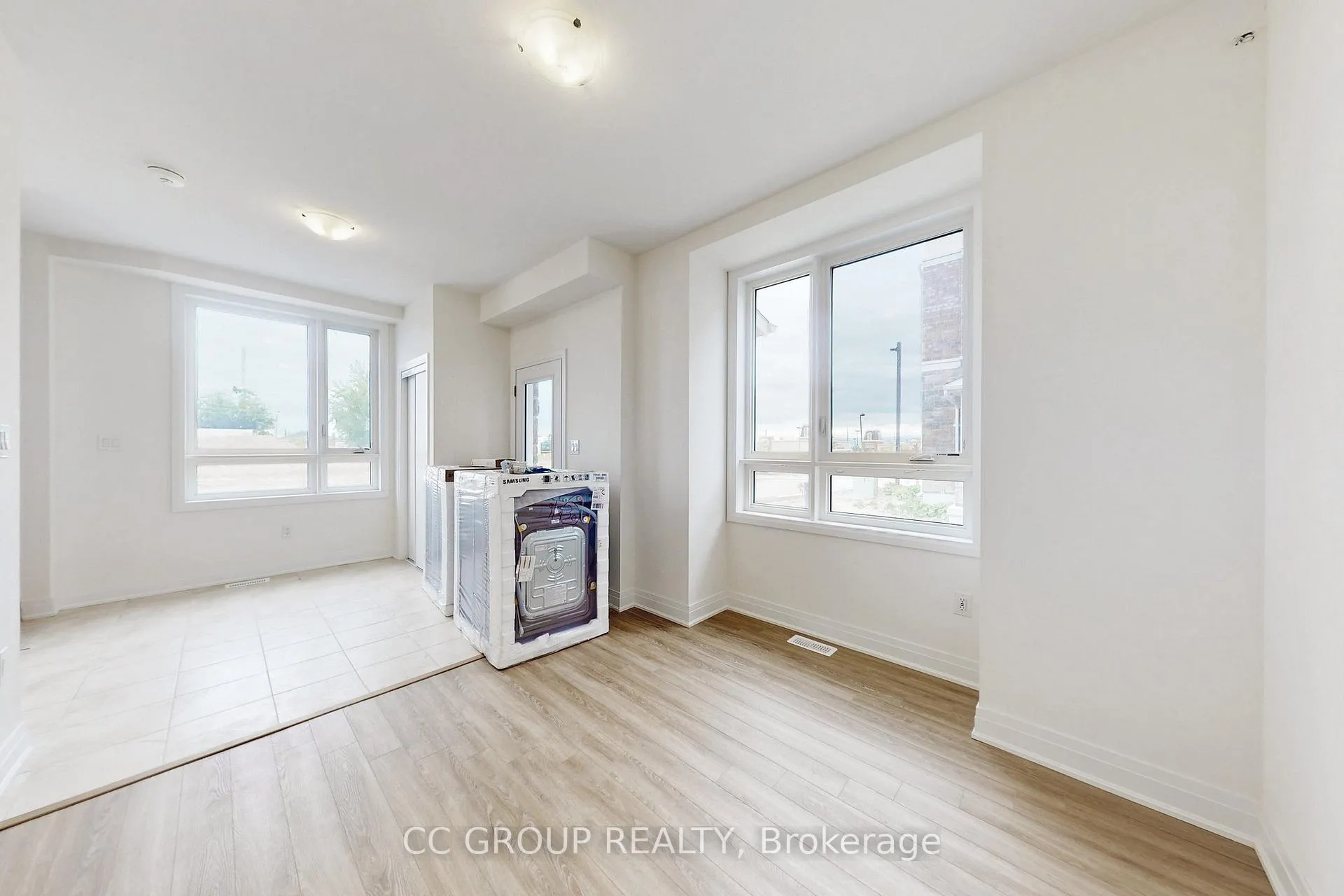 Photo 19 of 1 Imperial College Lane, Markham, Wismer — HOMEH