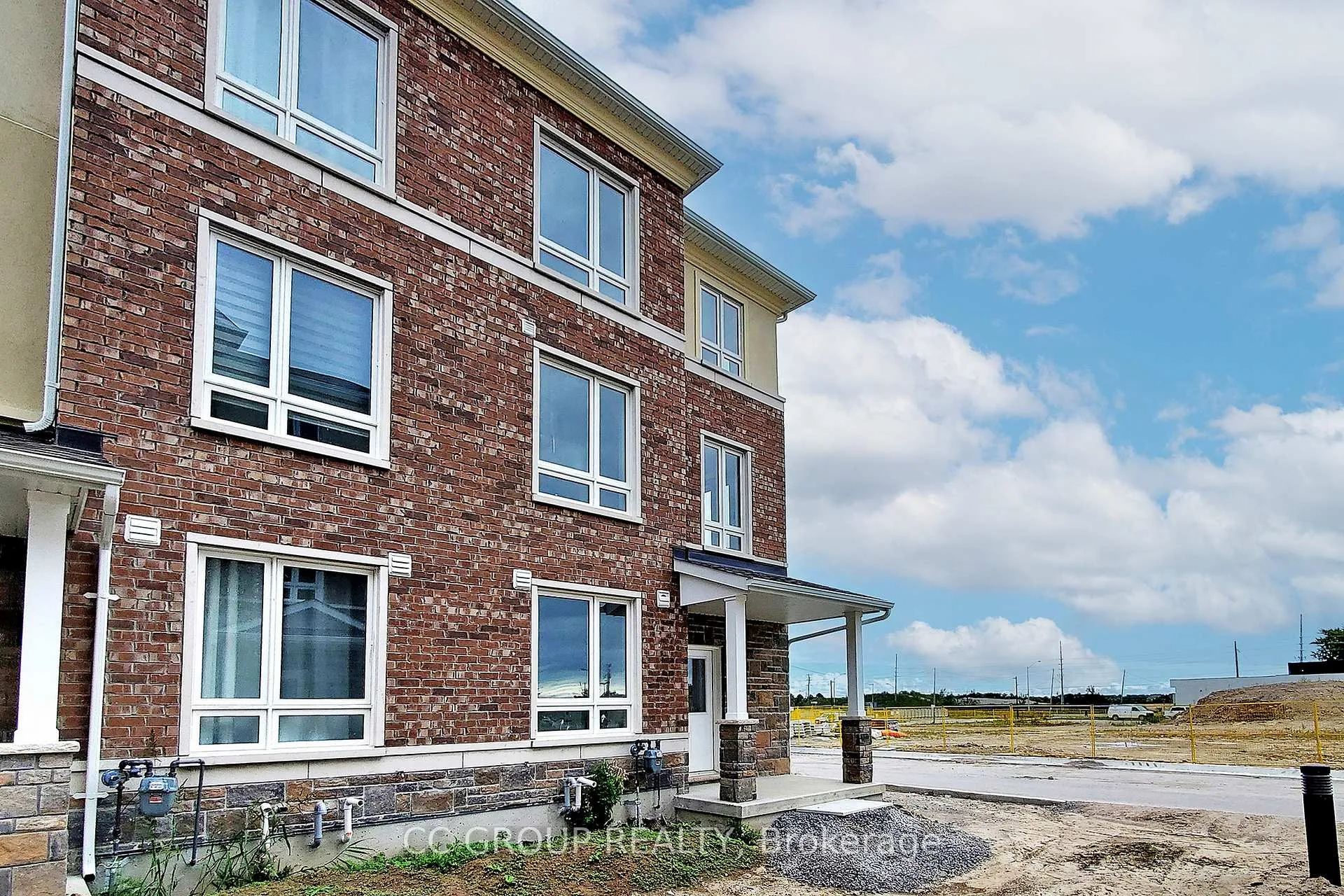 Photo 37 of 1 Imperial College Lane, Markham, Wismer — HOMEH