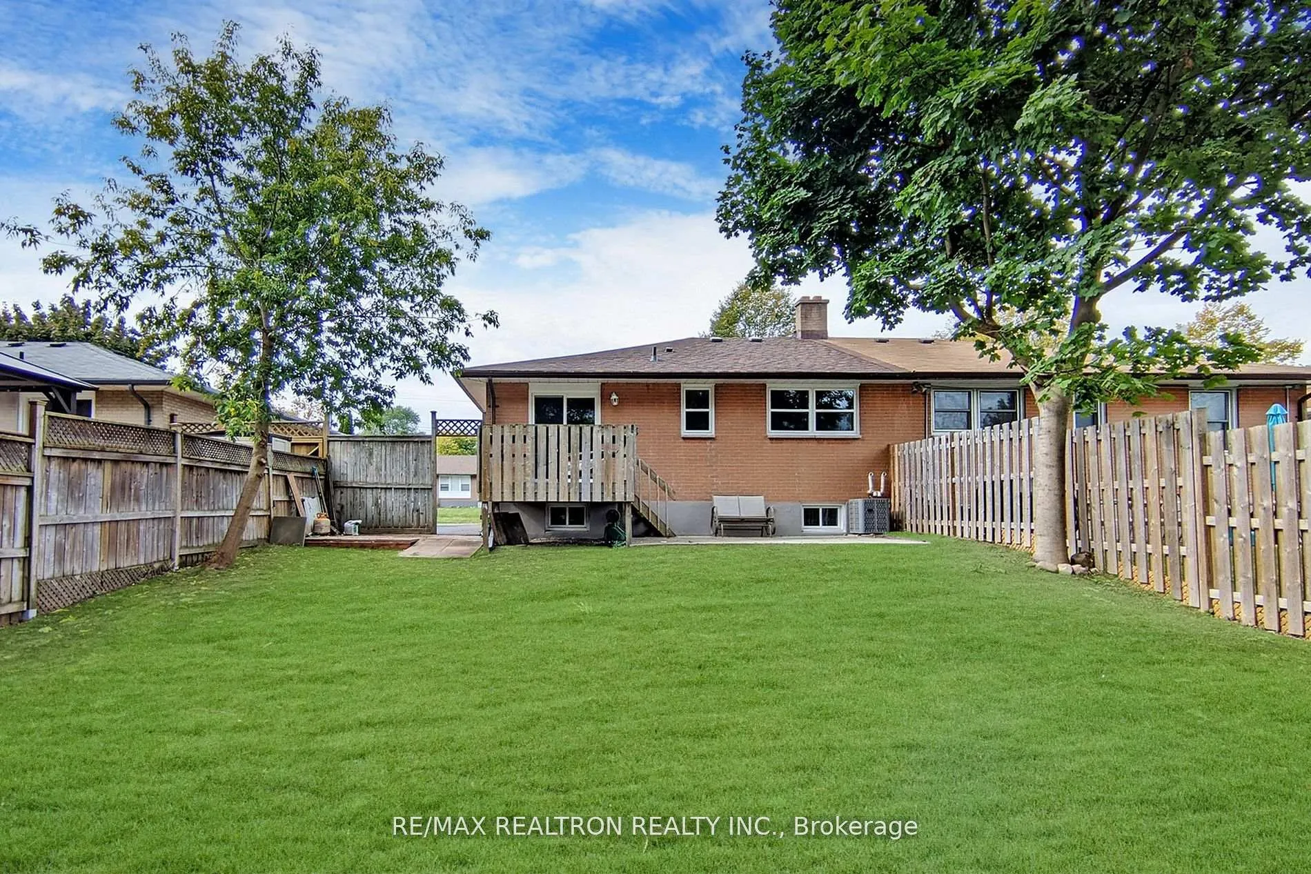 Photo 16 of 249 Trent Street, Oshawa, McLaughlin — HOMEH