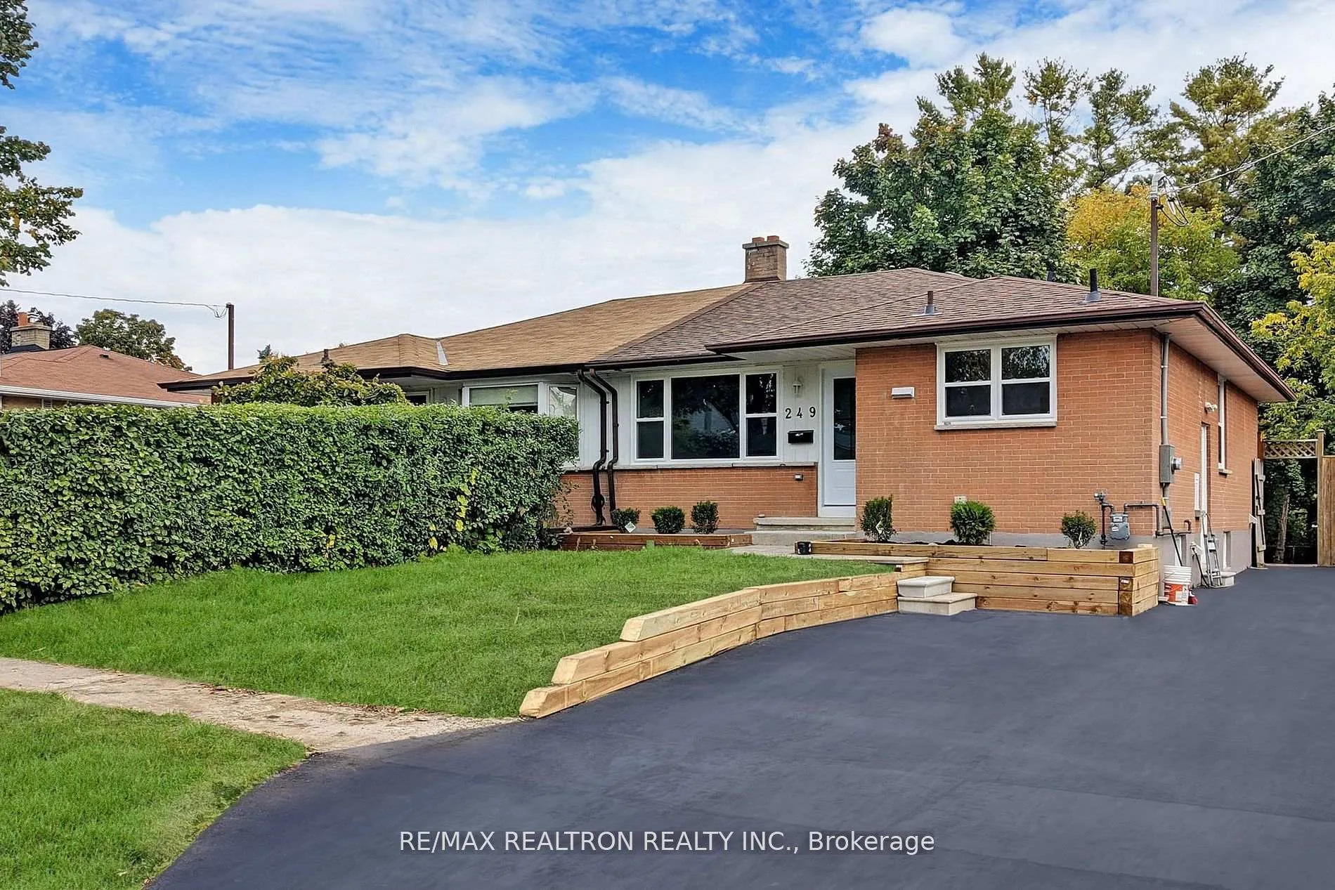 Photo 19 of 249 Trent Street, Oshawa, McLaughlin — HOMEH