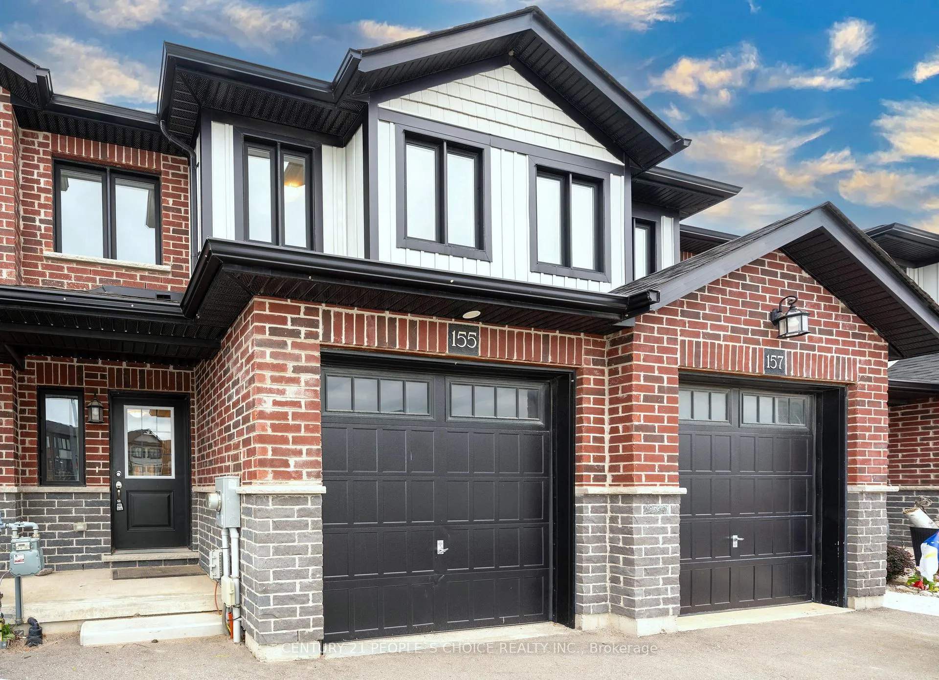 Photo 3 of 155 Rochefort Street, Kitchener, Huron Park — HOMEH