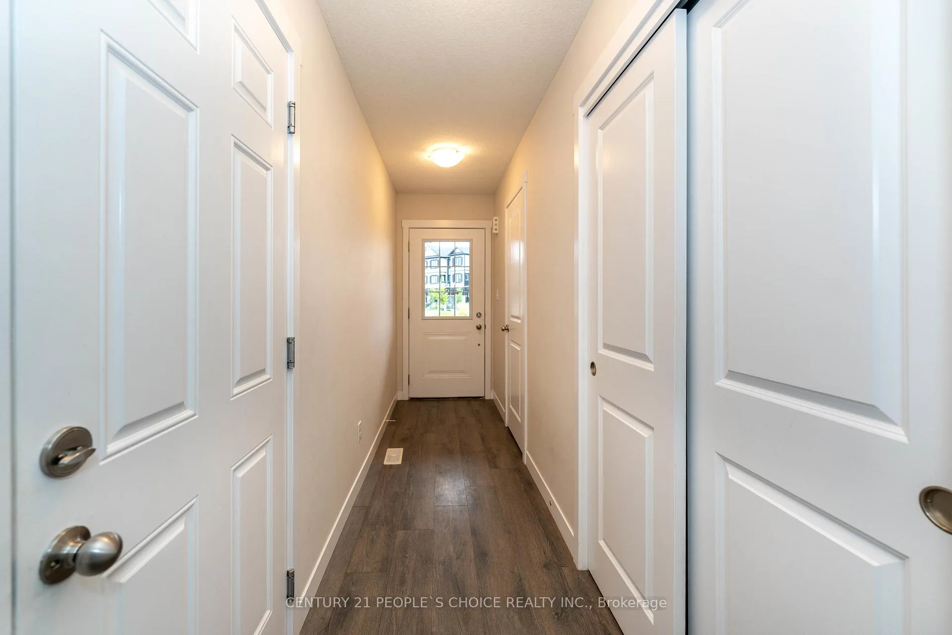 Photo 10 of 155 Rochefort Street, Kitchener, Huron Park — HOMEH