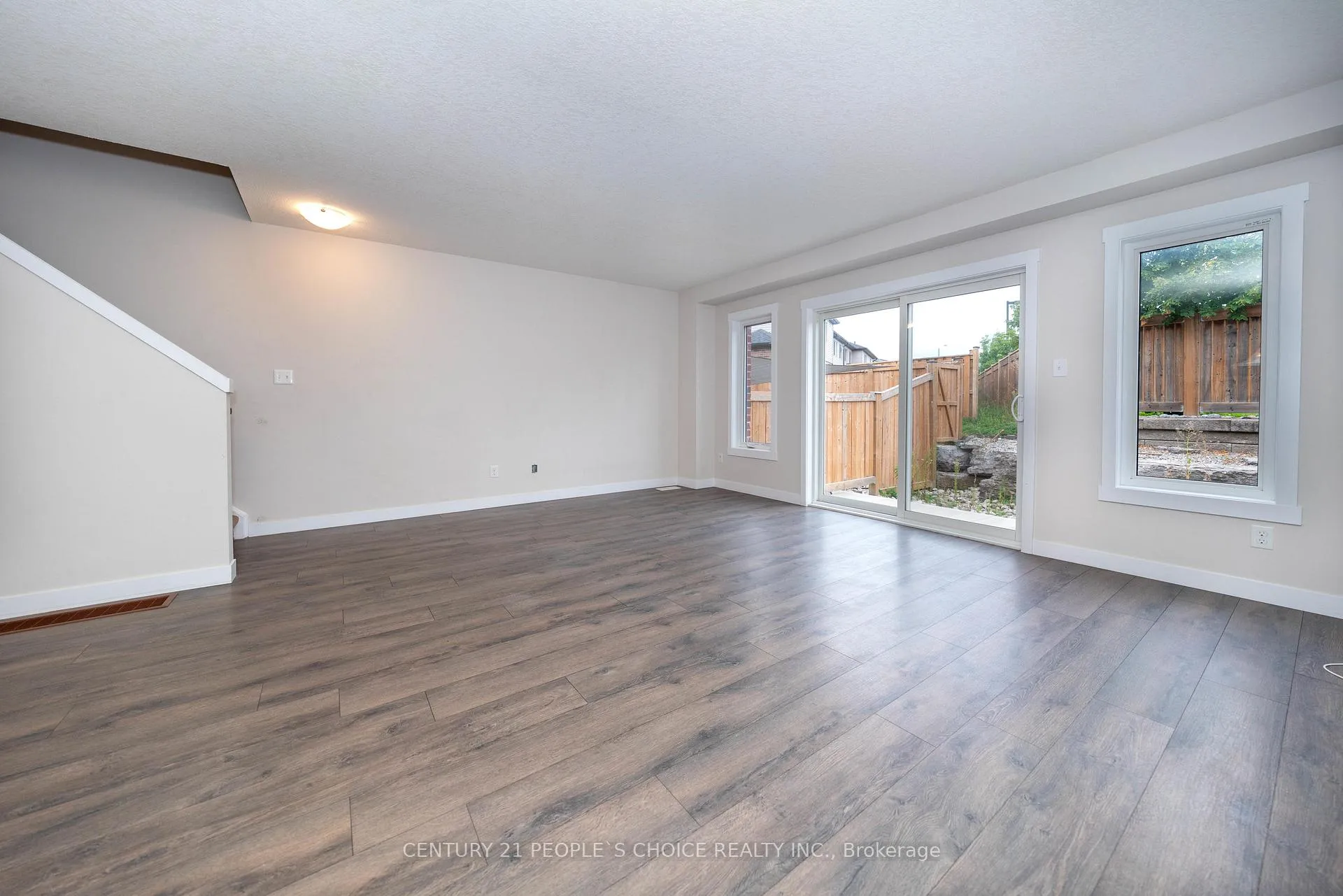 Photo 17 of 155 Rochefort Street, Kitchener, Huron Park — HOMEH