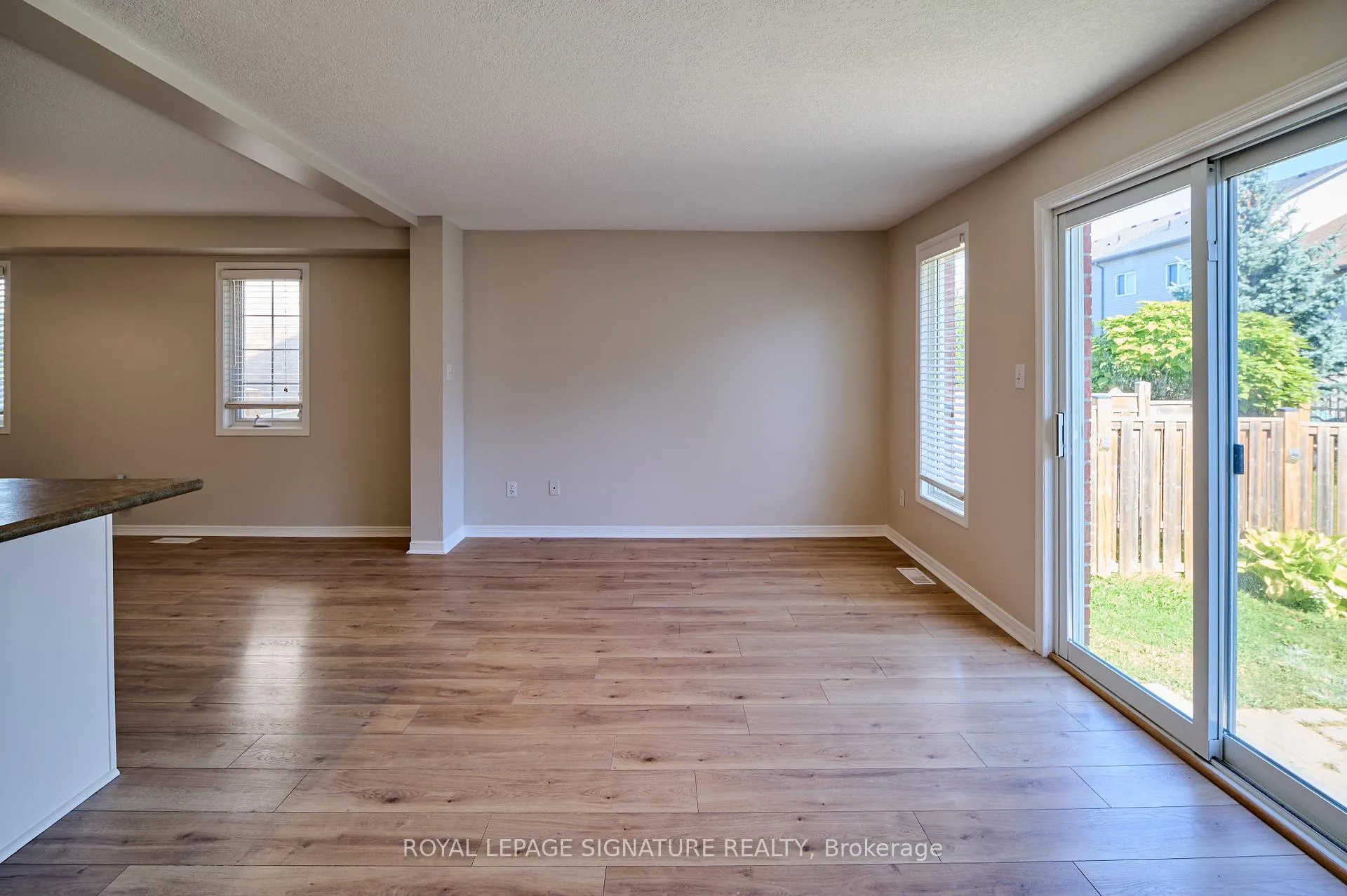 Photo 11 of 16 Chantilly Street, Kitchener, Huron Park — HOMEH
