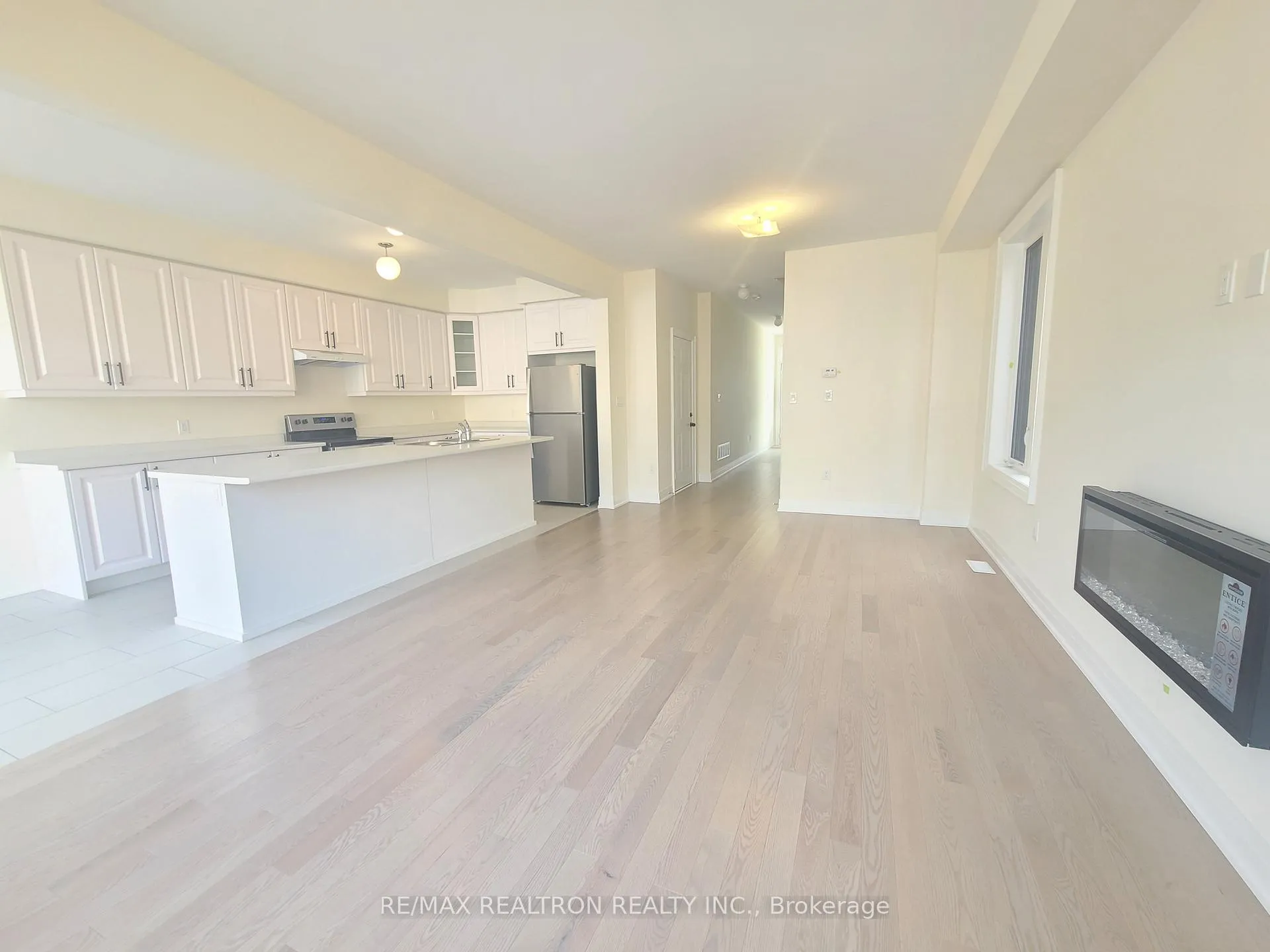 Photo 6 of 66 McGowan Drive, Whitby, Rural Whitby — HOMEH