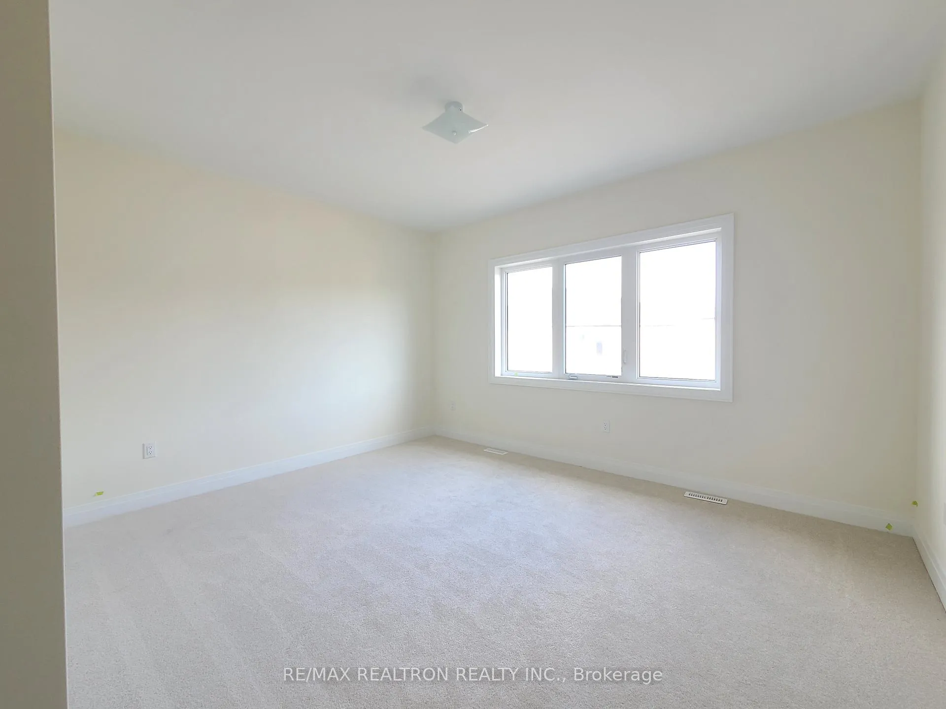 Photo 13 of 66 McGowan Drive, Whitby, Rural Whitby — HOMEH
