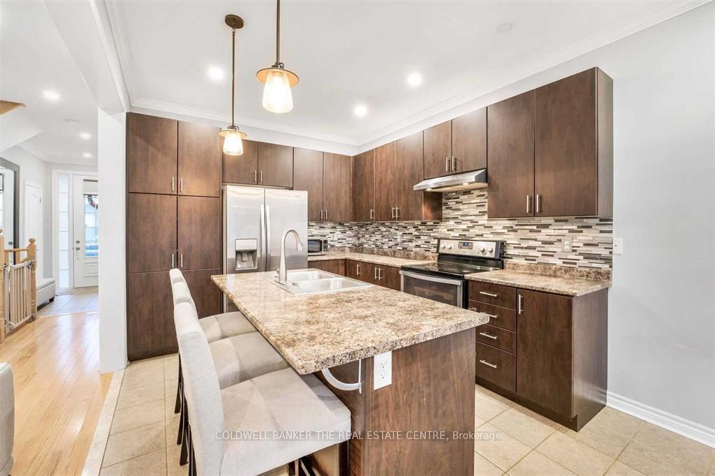 Photo 11 of 70 Blanchard Crescent, Essa, Angus — HOMEH