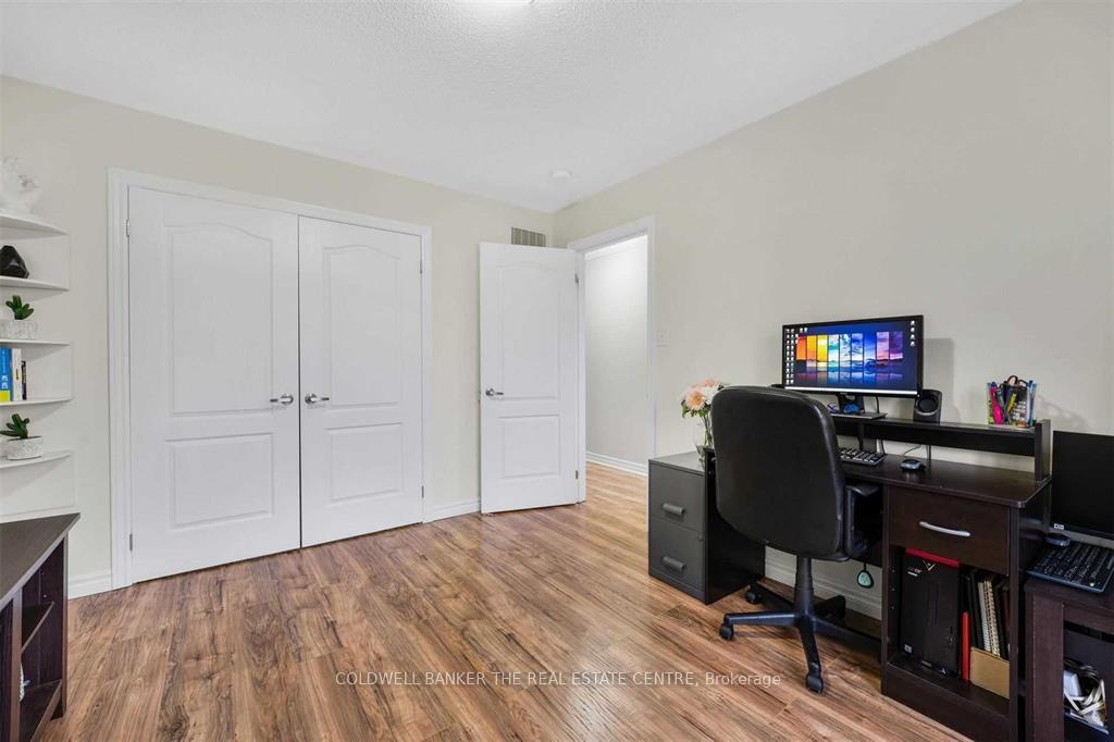Photo 21 of 70 Blanchard Crescent, Essa, Angus — HOMEH